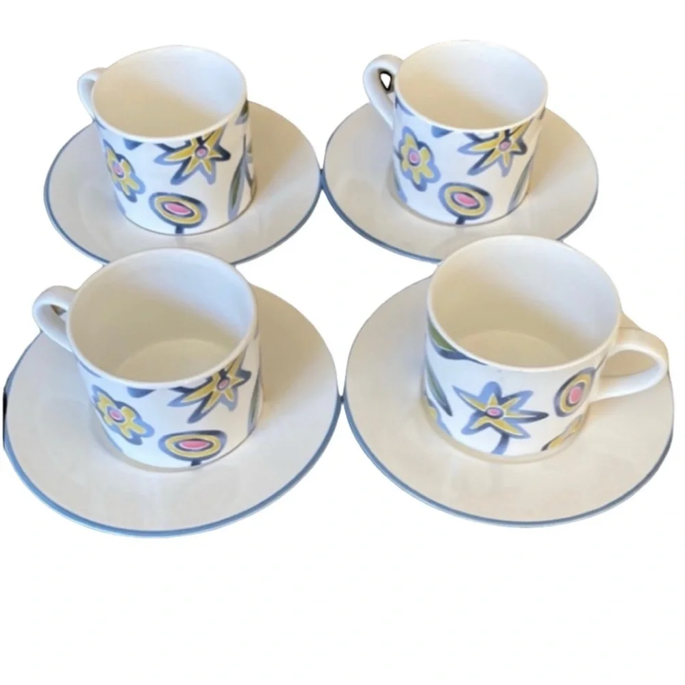 Pottery Barn off-white, Blue and Yellow Bunch, coffee/tea Mugs. Set of 4